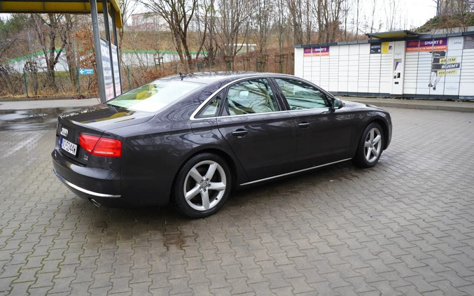 Audi A8 cena 99000 przebieg: 156000, rok produkcji 2011 z Olsztyn małe 137